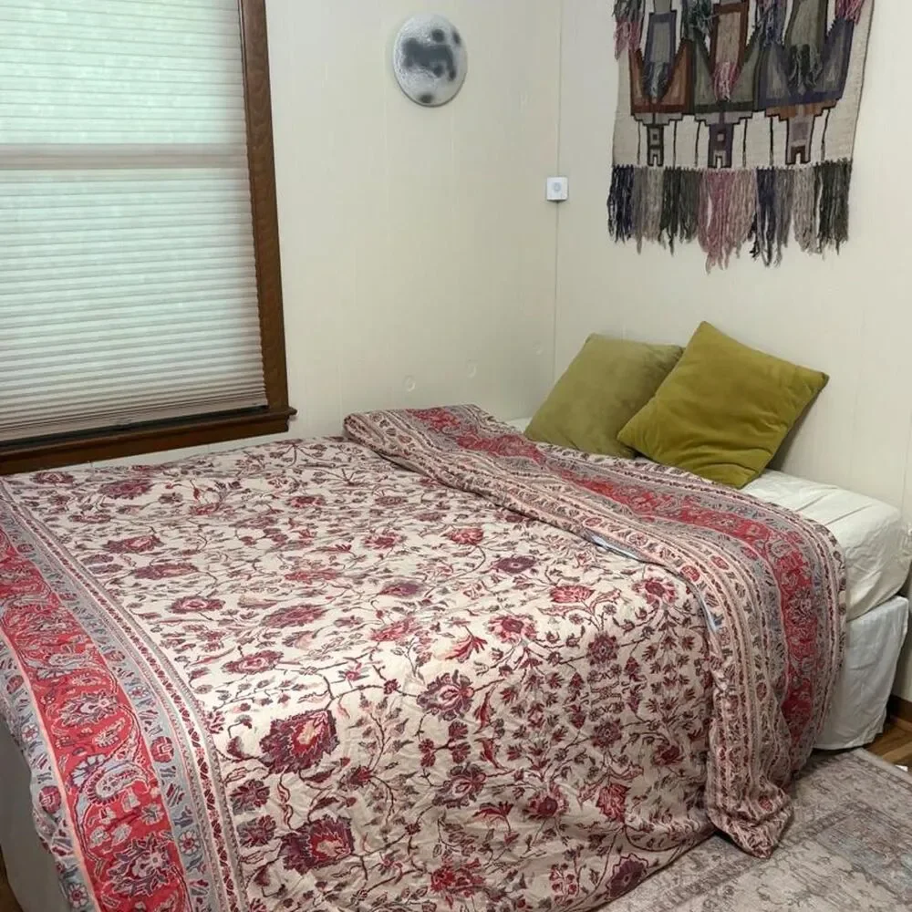 Urban Outfitters Boho Feminine Paisley Home Mazakeen Rug Print Duvet Cover Full